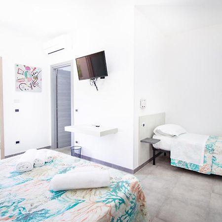 S'Omu E Chicchinu Rooms Cardedu Bagian luar foto