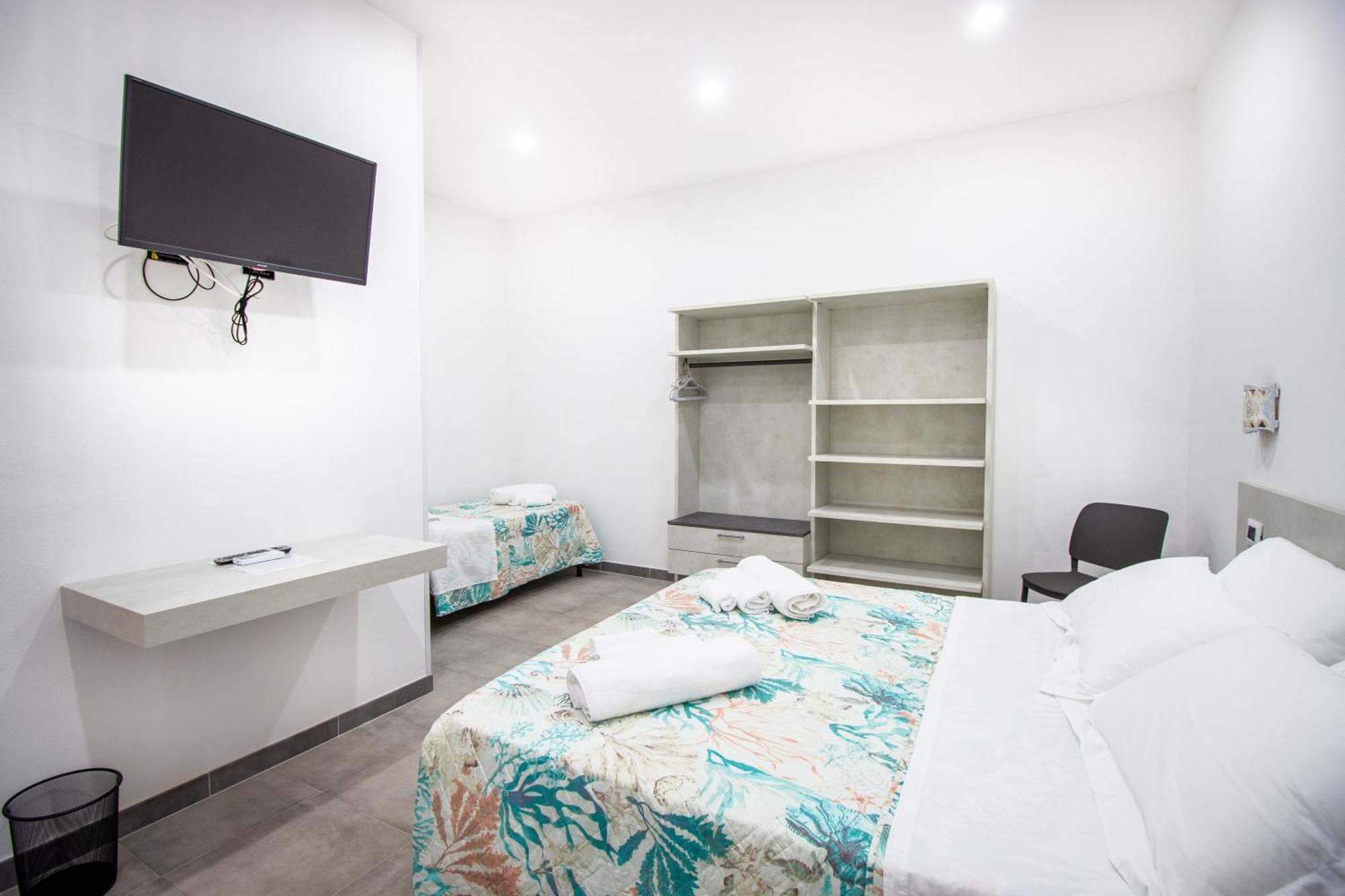 S'Omu E Chicchinu Rooms Cardedu Bagian luar foto